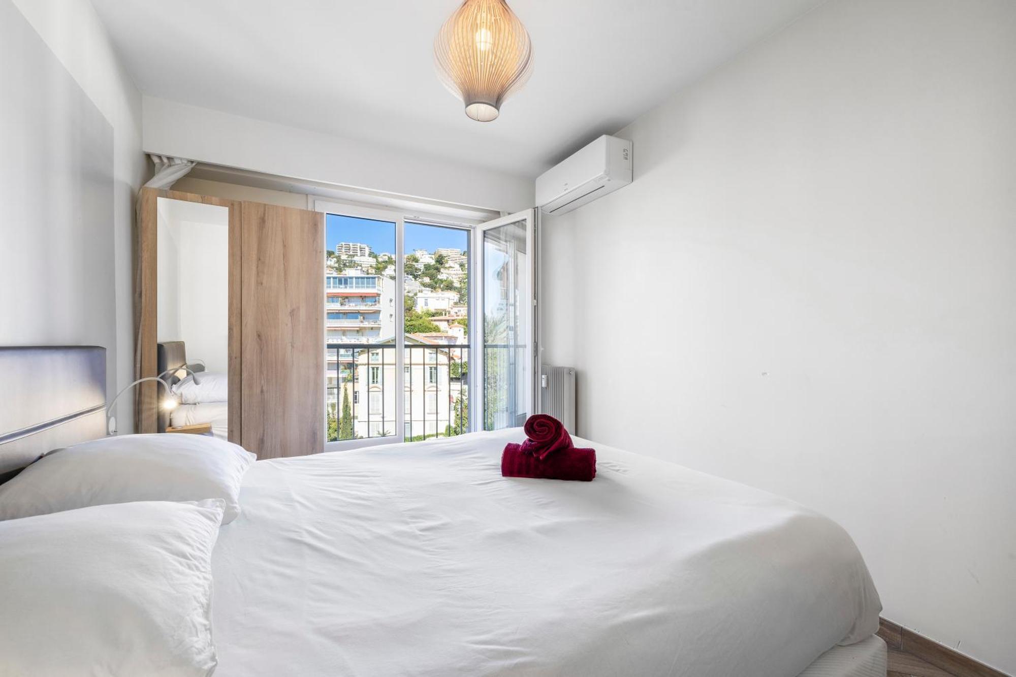 Le Hammam Azur Apartment Ница Екстериор снимка