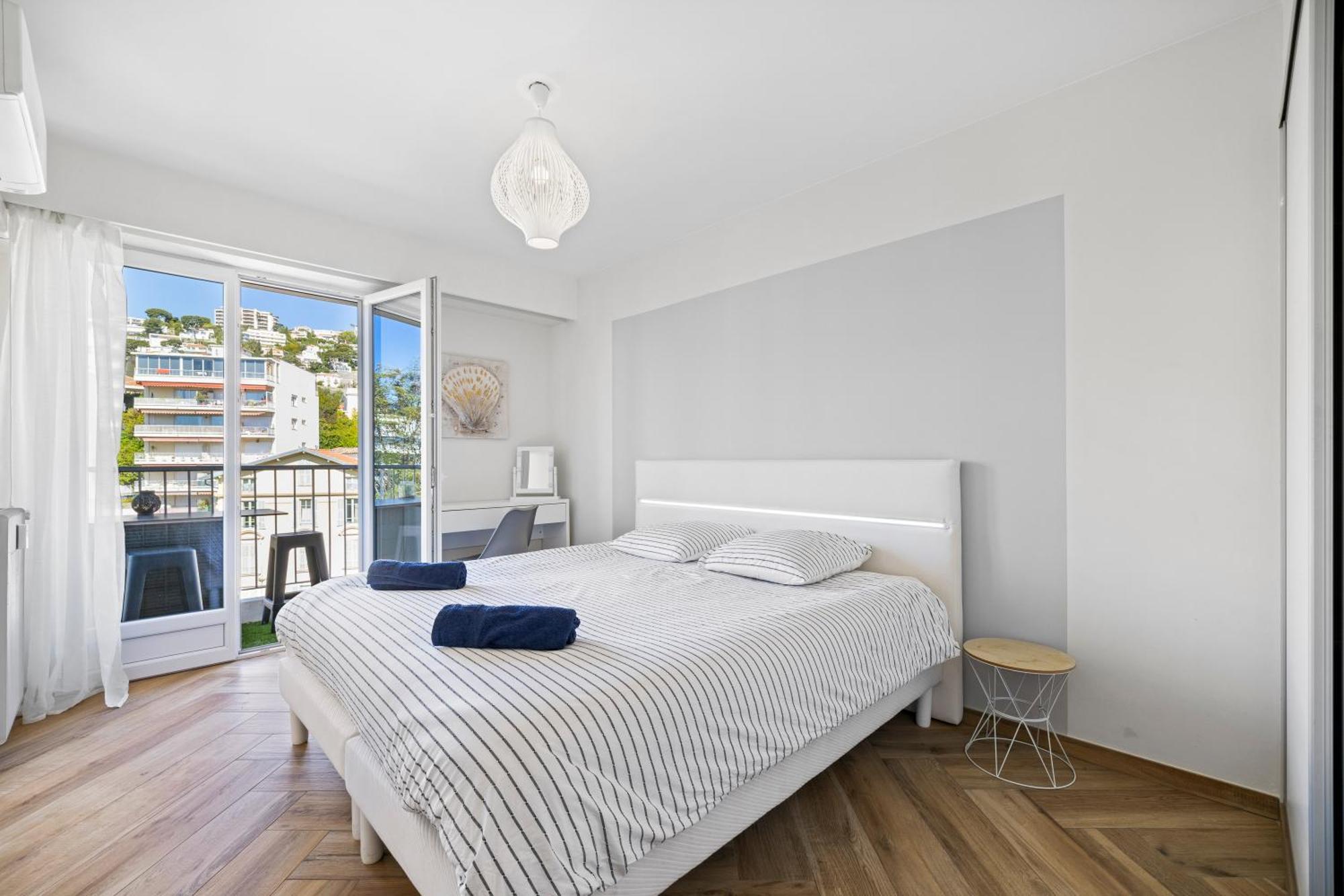 Le Hammam Azur Apartment Ница Екстериор снимка