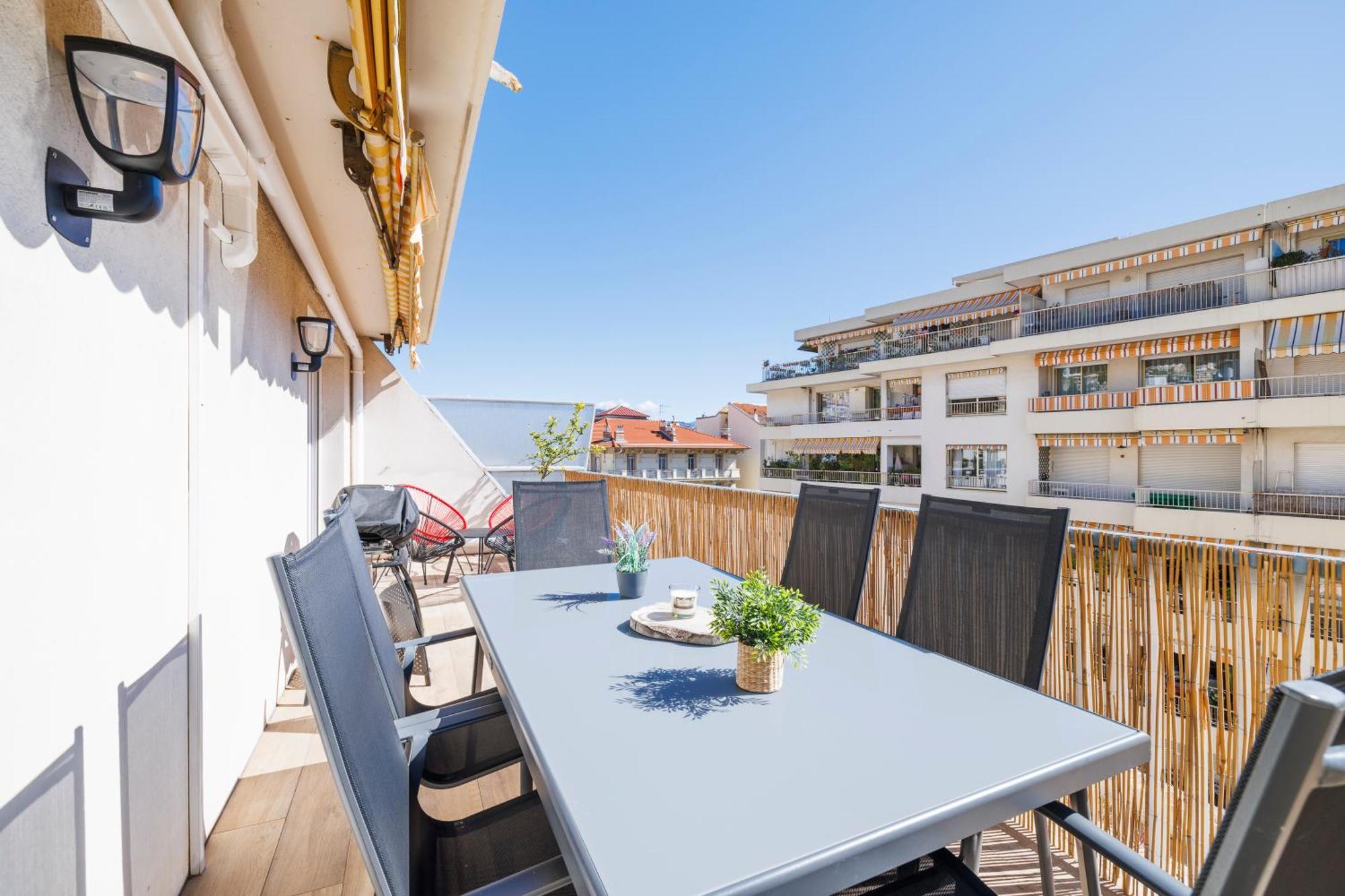 Le Hammam Azur Apartment Ница Екстериор снимка